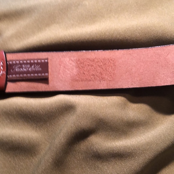 Tasso Elba Leather belt light brown/ decorative finish stitching/ metal buckle - Picture 5 of 10